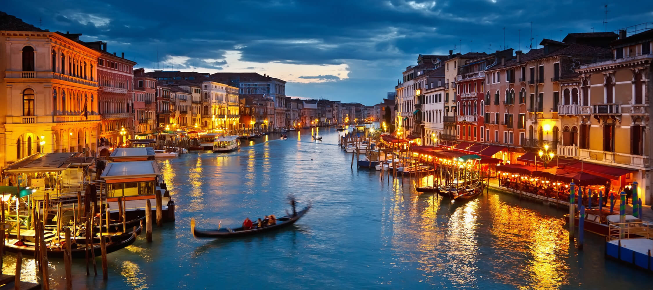 Italien-Trentino_Suedtirol_Alto_Adige_Merano_Meran_Erleben_Venedig_Ausflug_Rahmenprogramm_23626684_2250x1000