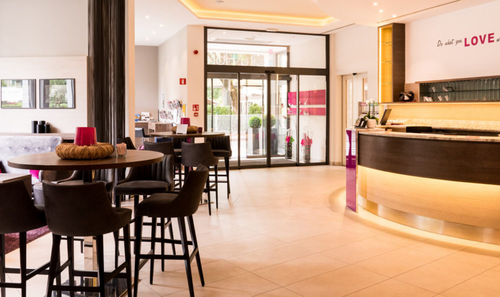 Hotel services for groups