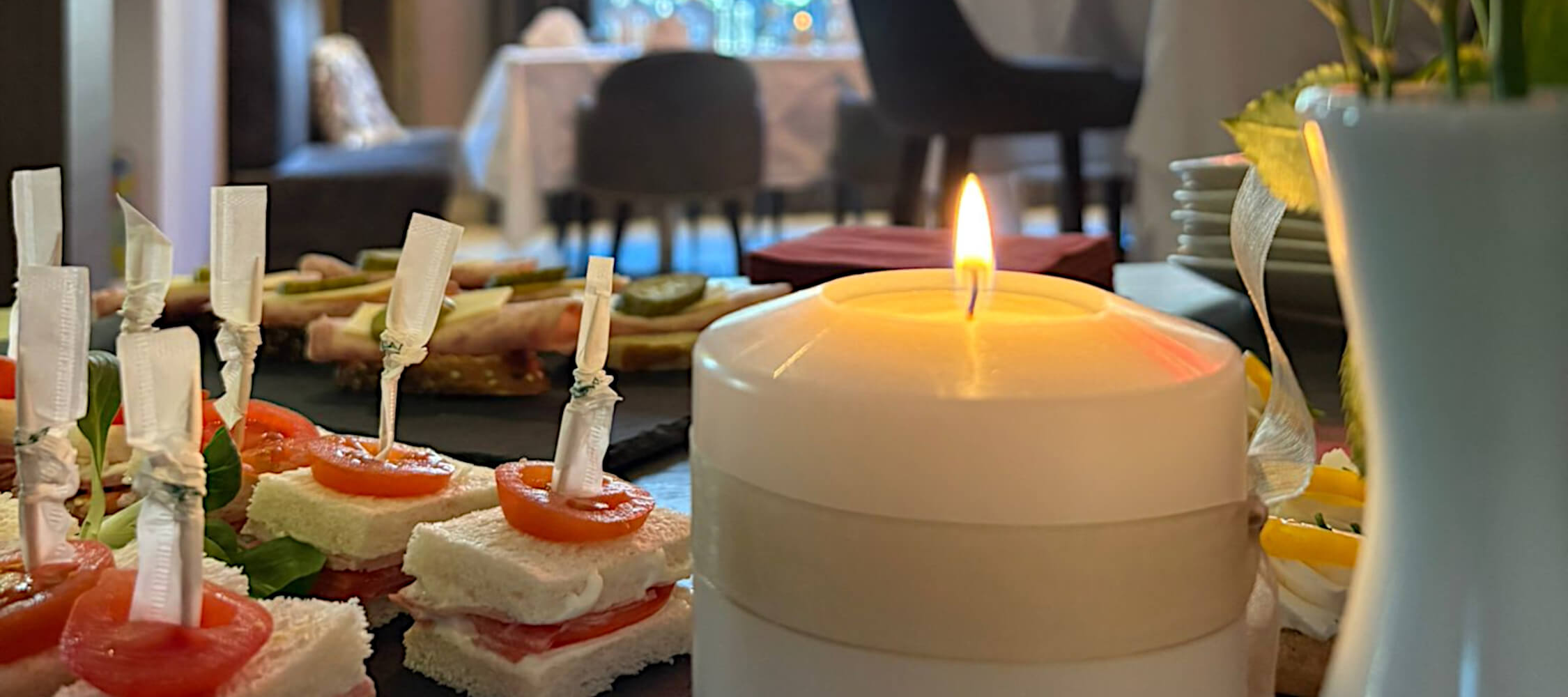 City_Hotel_Merano_Restaurant_City_Hotel_Merano_Restaurant_City_Event_Aperitif_RenataGardonyi-WA0021_2250x1000