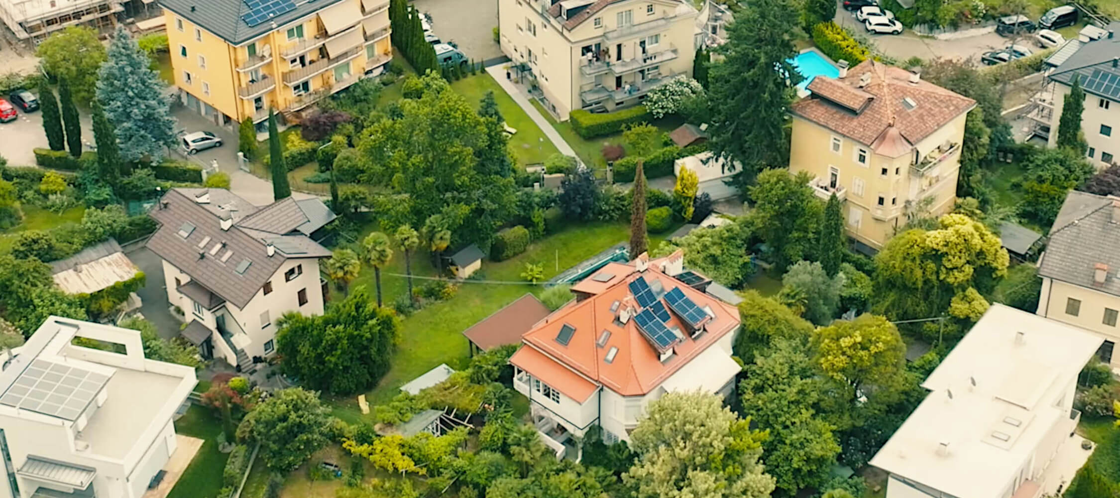 Hotel_Villa_Laurus_Panorama_DanieleGiacobbe_2250x1000