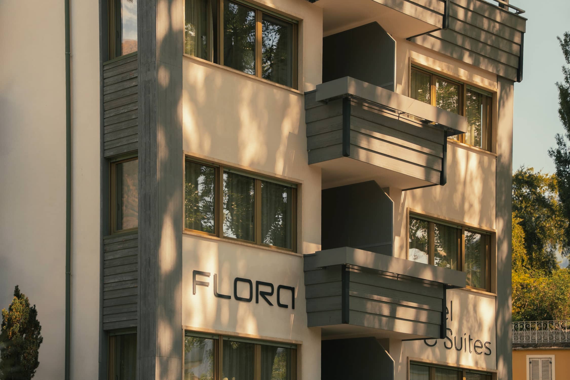 Hotel_Flora_Merano_Aussen_Fassade_26-04-22-upscale-40
